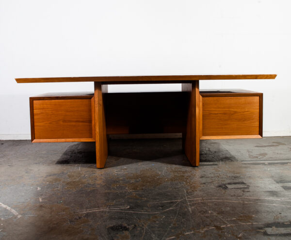 Mid Century Danish Modern Desk Executive Cado Teak Denmark Large Vintage Drawers Office Locking - Image 4