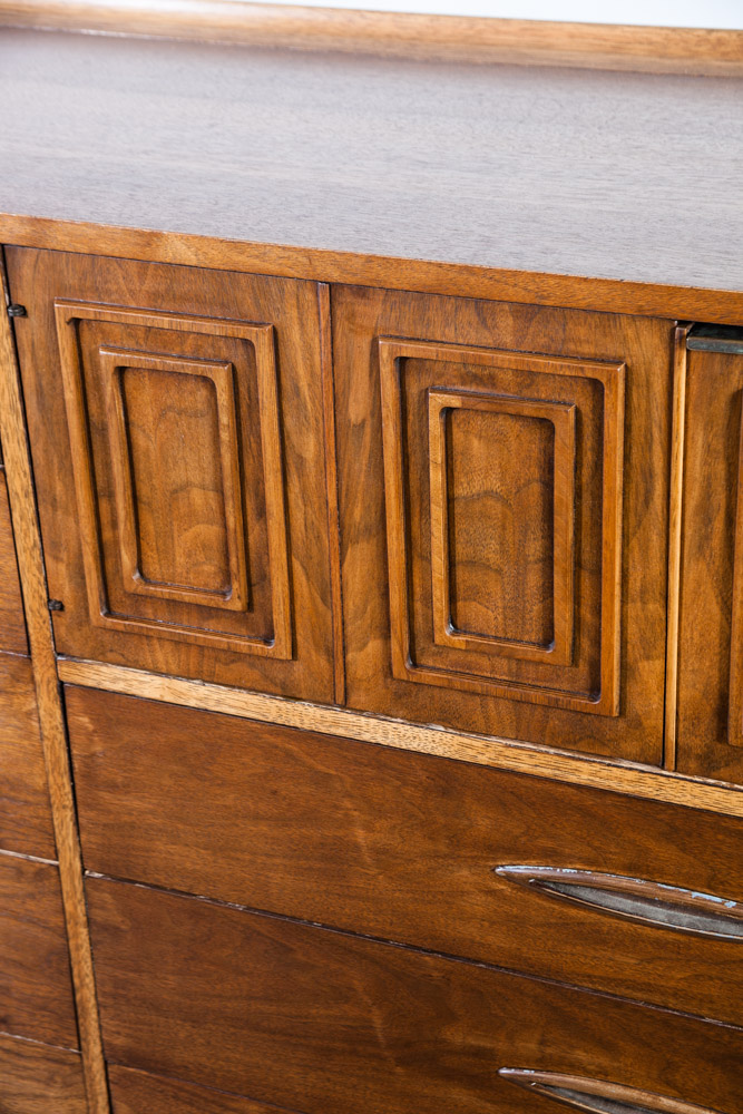 Mid Century Modern Dresser Gentlemans Chest Drawers Broyhill Sculptra Magna Mcm Brasilia Restored Vintage Danish - Image 8