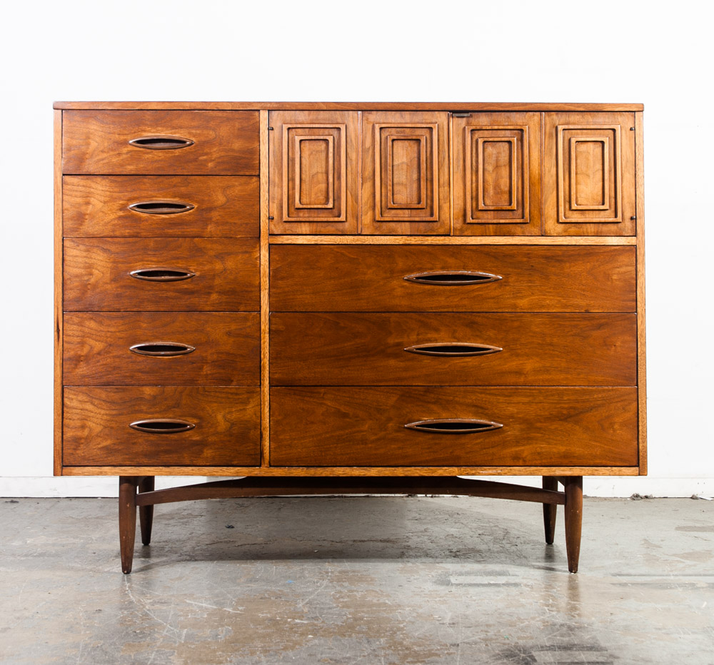 Mid Century Modern Dresser Gentlemans Chest Drawers Broyhill Sculptra Magna Mcm Brasilia Restored Vintage Danish
