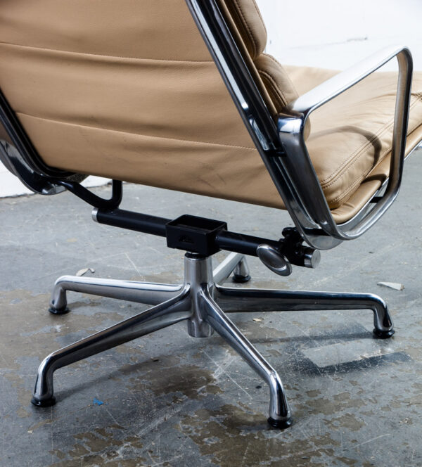 Mid Century Modern Lounge Chair Eames Soft Pad High Herman Miller Beige Leather Armchair Vintage 5 Star Base - Image 9