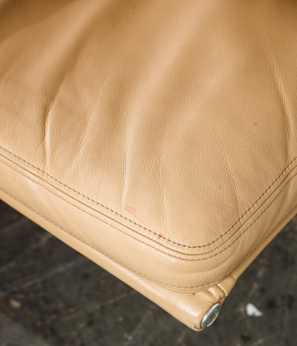 Mid Century Modern Lounge Chair Eames Soft Pad High Herman Miller Beige Leather Armchair Vintage 5 Star Base - Image 8