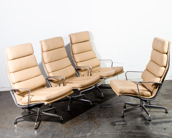 Mid Century Modern Lounge Chair Set 4 Eames Soft Pad High Herman Miller Beige Leather Arm Chair Vintage 5 Star Base