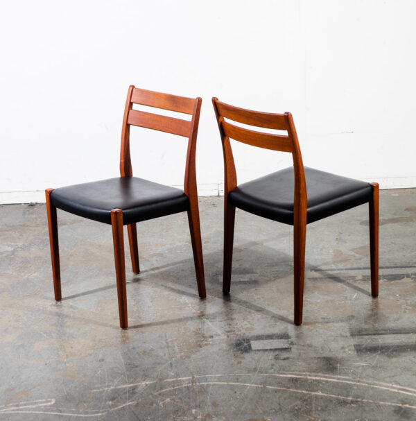 Mid Century Danish Modern Dining Chairs Set 6 Solid Teak Svegards Sweden Black Swedish Denmark Wood Round Back - Image 4