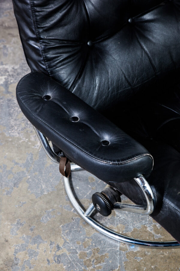 Mid Century Modern Lounge Chair Black Leather Ekornes Recliner Norway Stressless Swivel Armchair Arm Danish Modern Baughman - Image 5
