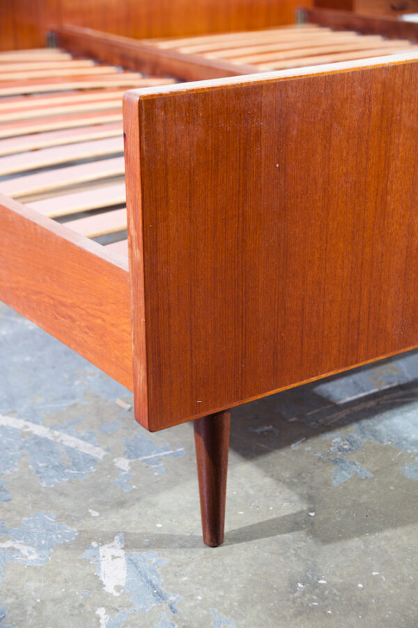 Mid Century Danish Modern Bed Frame Headboard Teak Floating Nightstands Tables Vintage Floating Denmark Wood Pair Set - Image 9