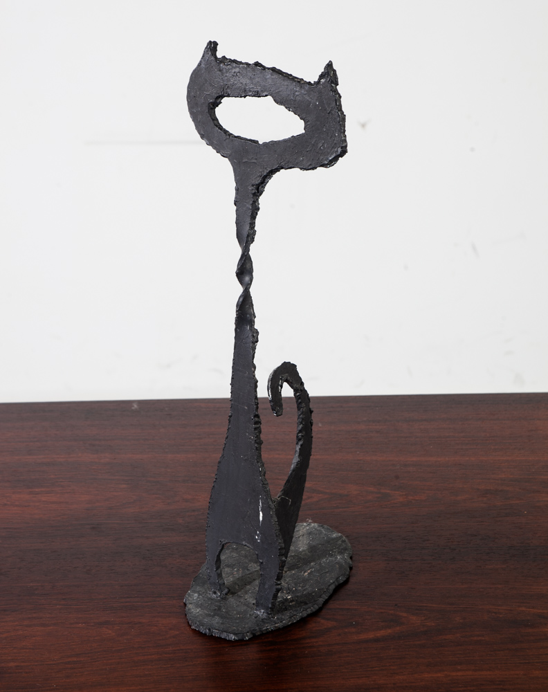 Mid Century Modern Cast Metal Sculpture Cat Iron Vintage California Design - Image 2