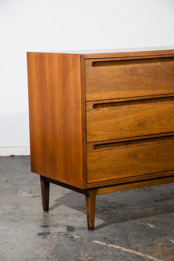 Mid Century Modern Dresser Wide American Martinsville Walnut Drexel Lane Vintage Denmark 6 Drawer Danish - Image 8