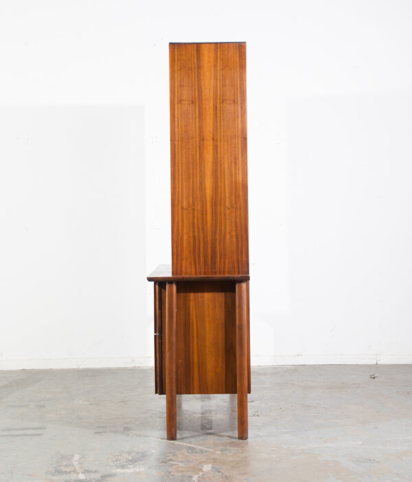 Mid Century Modern China Cabinet Hutch Bassett Cane Display Vintage Floating Legs Glass Doors - Image 11