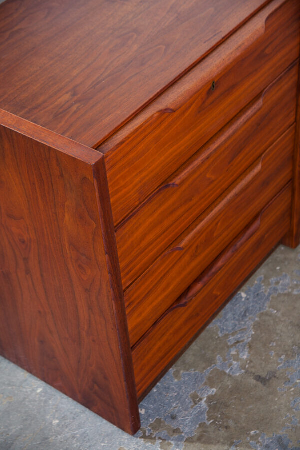 Mid Century Modern Dresser Chest Barzilay 8 Drawer Walnut Vintage Wood Compact - Image 11