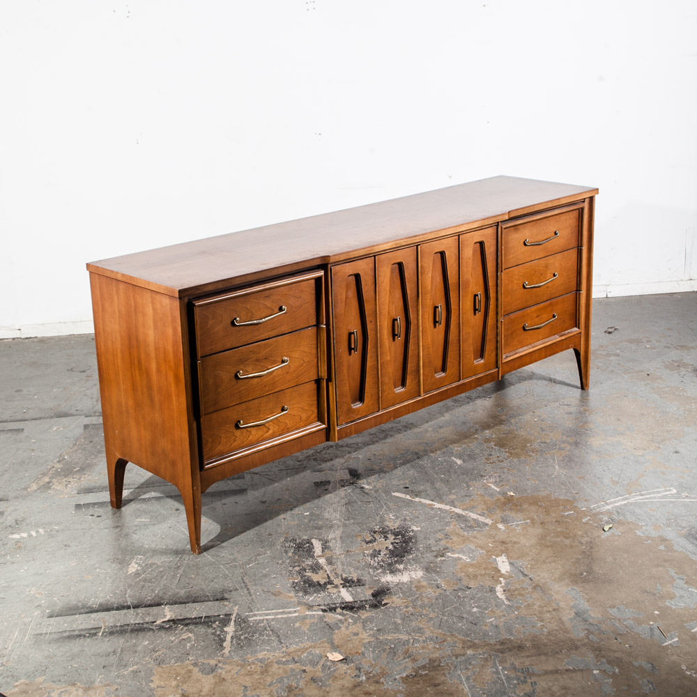 Mid Century Modern Credenza Dresser Cherry Wide Low Bassett Vintage Sideboard Nm Diamond Front