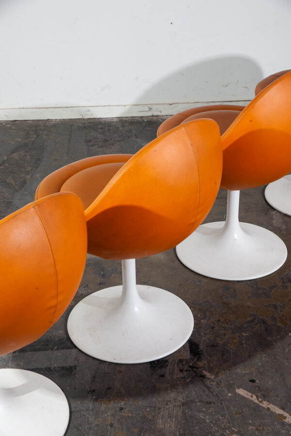Mid Century Modern Dining Set Borge Johansen Venus Pod Chairs Orange Swedish Mcm Knoll Eero Saarinen Dining Table - Image 6