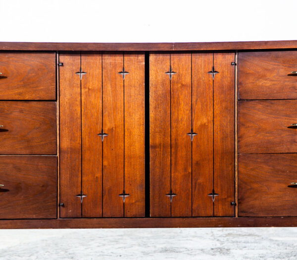 Mid Century Modern Dresser Credenza Broyhill Saga Wide 9 Drawer Walnut Solid Mcm - Image 8