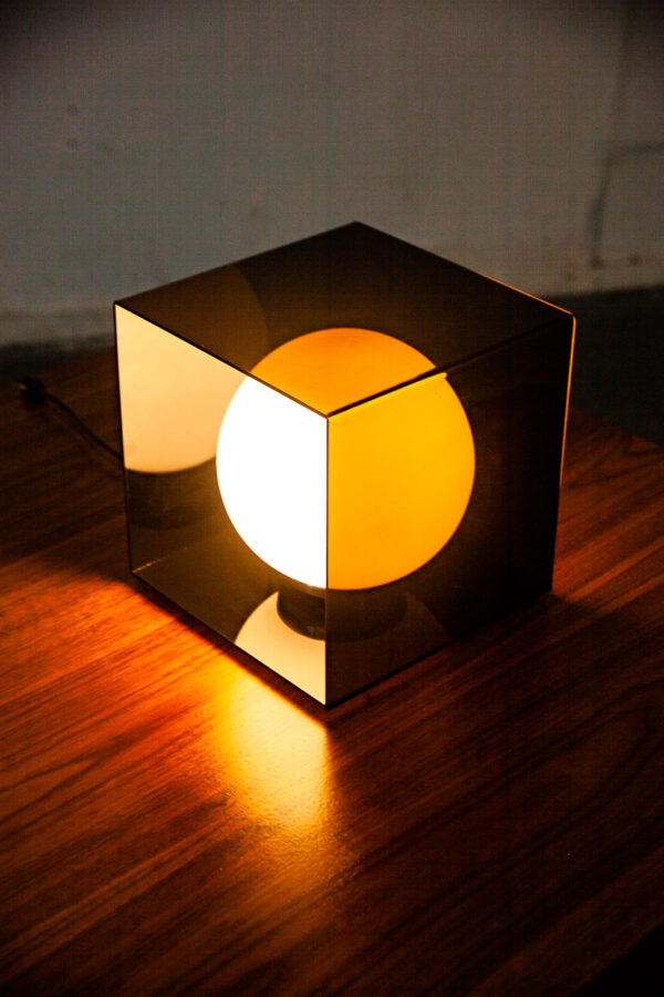 Mid Century Modern Table Lamp Laurel Light Smoked Lucite Acrylic Cube Square M - Image 7