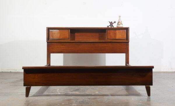 Mid Century Modern United Furniture Diamond Walnut Queen Bed Frame Storage MCM - Image 3