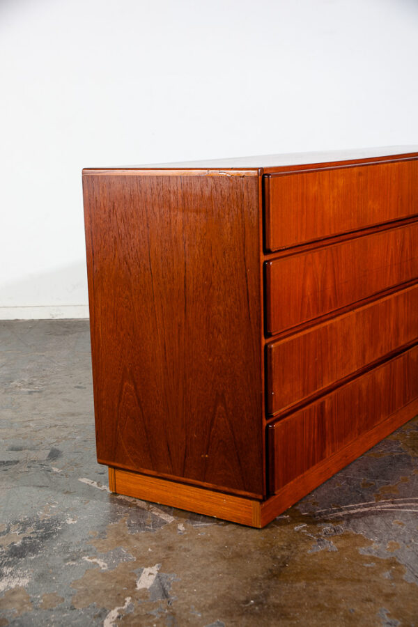Mid Century Danish Modern Dresser Low Solid Teak Komfort Denmark 8 Drawer Vintage MCM Large Wide - Image 8