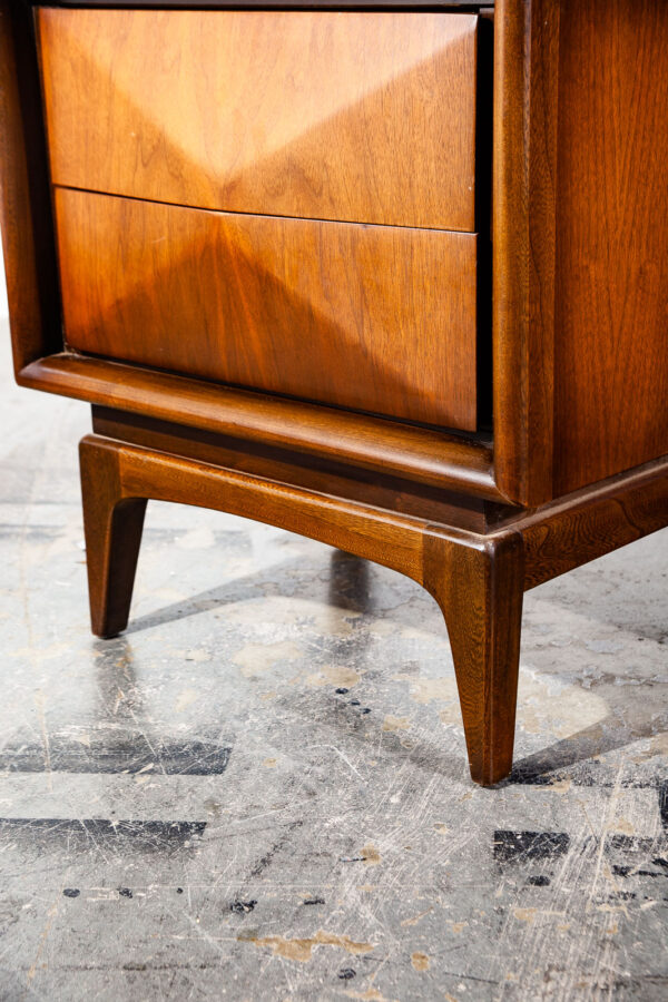 Mid Century Modern Nighstands End Side Tables Diamond United Furniture Company Pair Mcm Vintage - Image 10
