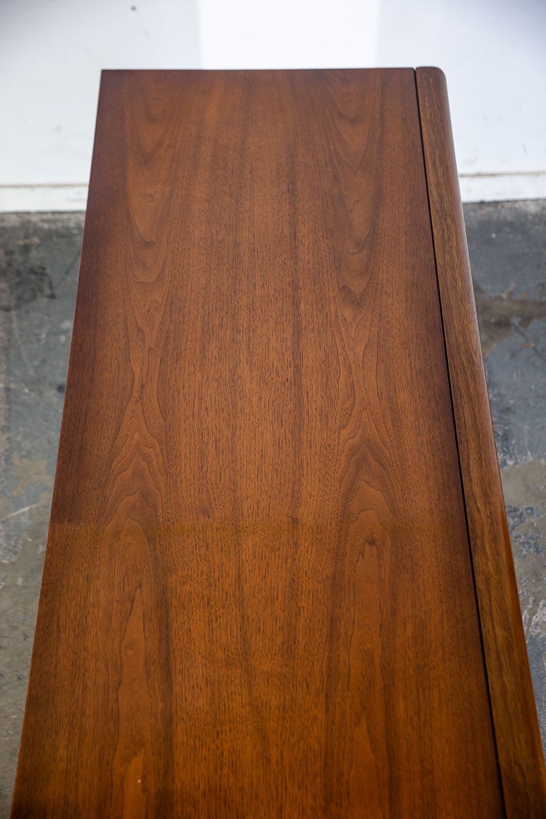 Mid Century Modern Dresser Credenza Diamond United Furniture 9 Drawer Vintage NM - Image 9