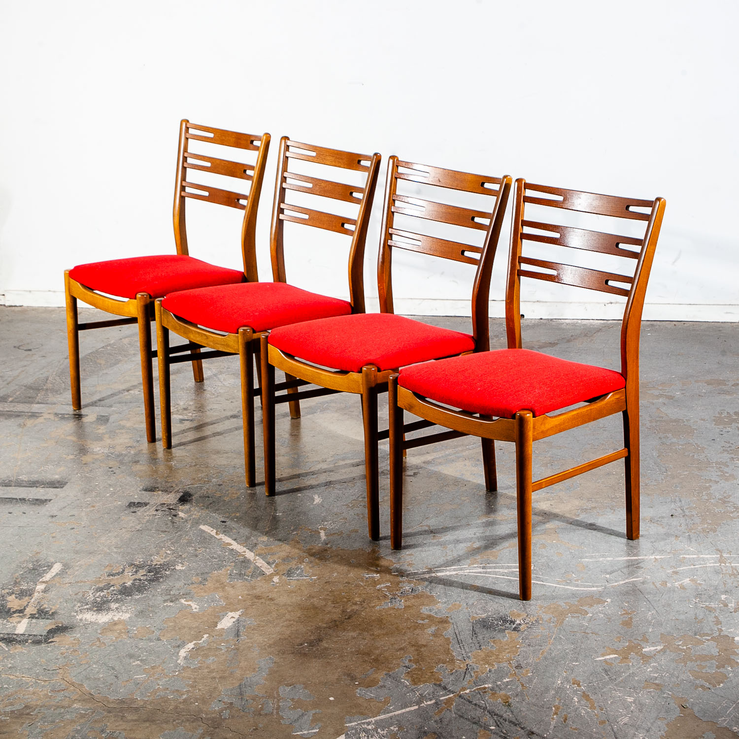 Mid Century Danish Modern Dining Chairs Set 4 Farstrup Mobler Model 219 Teak Red Beech Wood
