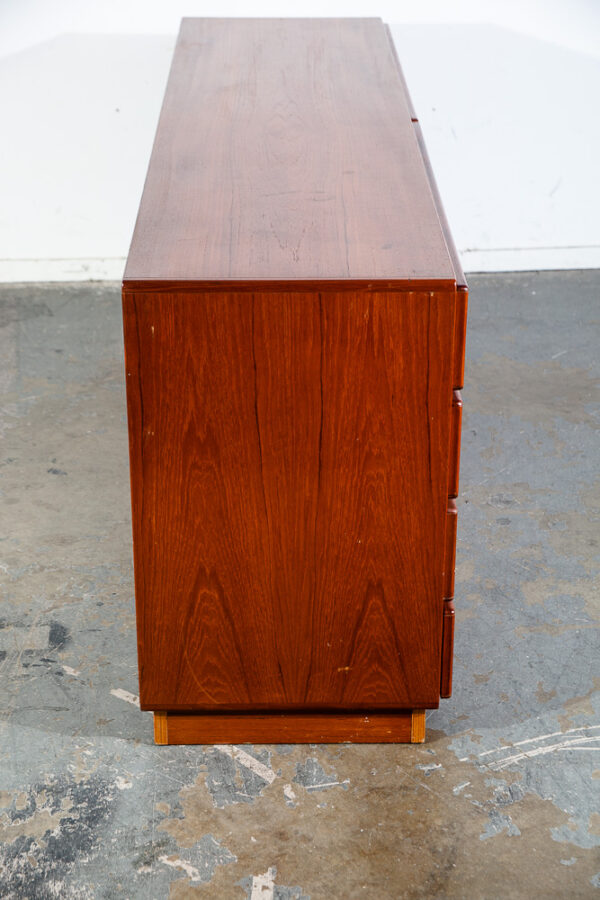 Mid Century Danish Modern Dresser Low Solid Teak Komfort Denmark 8 Drawer Vintage MCM Large Wide - Image 5