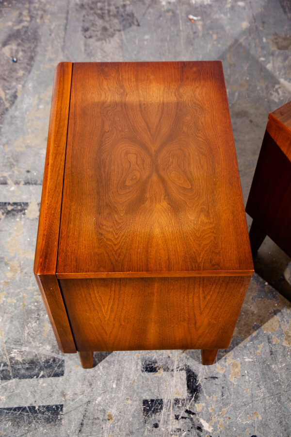Mid Century Modern Nighstands End Side Tables Diamond United Furniture Company Pair Mcm Vintage - Image 9