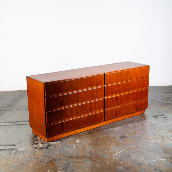 Mid Century Danish Modern Dresser Low Solid Teak Komfort Denmark 8 Drawer Vintage MCM Large Wide - Image 4