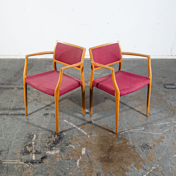 Mid Century Danish Modern Dining Chairs Set of 4 Niels J.L Moller #80 Solid Oak Red Arms Captains - Image 3