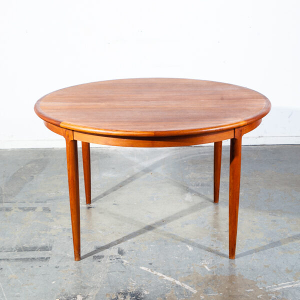 Mid Century Danish Modern Dining Table Round JL Moller Teak Leaf x2 Expanding NM Large Solid Wood Refinished - Image 9