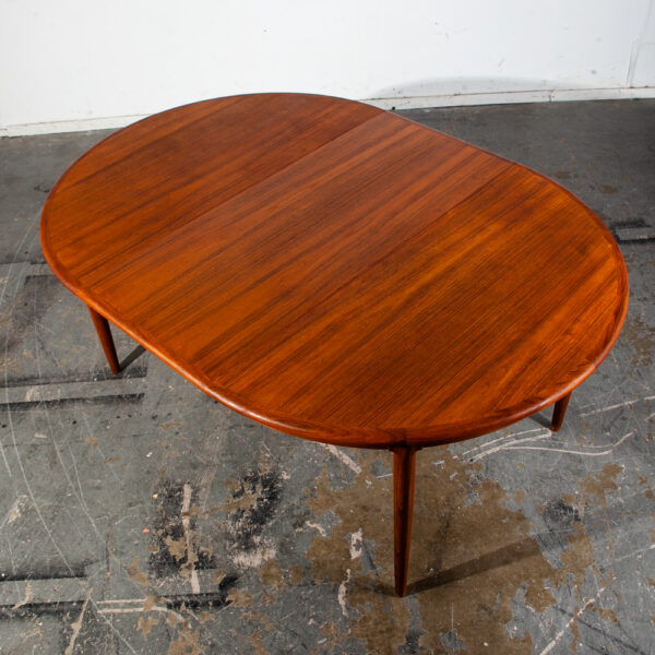 Mid Century Danish Modern Dining Table Round JL Moller Teak Leaf x2 Expanding NM Large Solid Wood Refinished