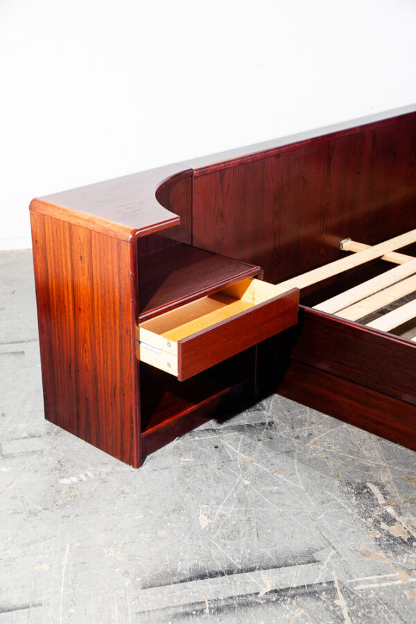 Mid Century Danish Modern Headboard Bed Frame California King Rosewood Floating Nightstands Denmark - Image 4