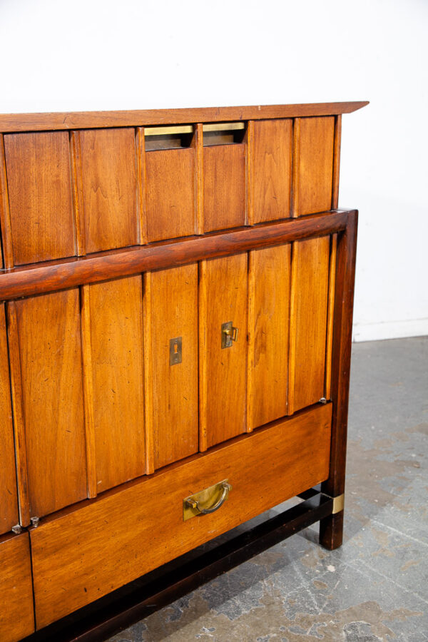Mid Century Modern 9 Drawer Dresser Credenza Teak Hickory Manufacturing Co MCM - Image 7
