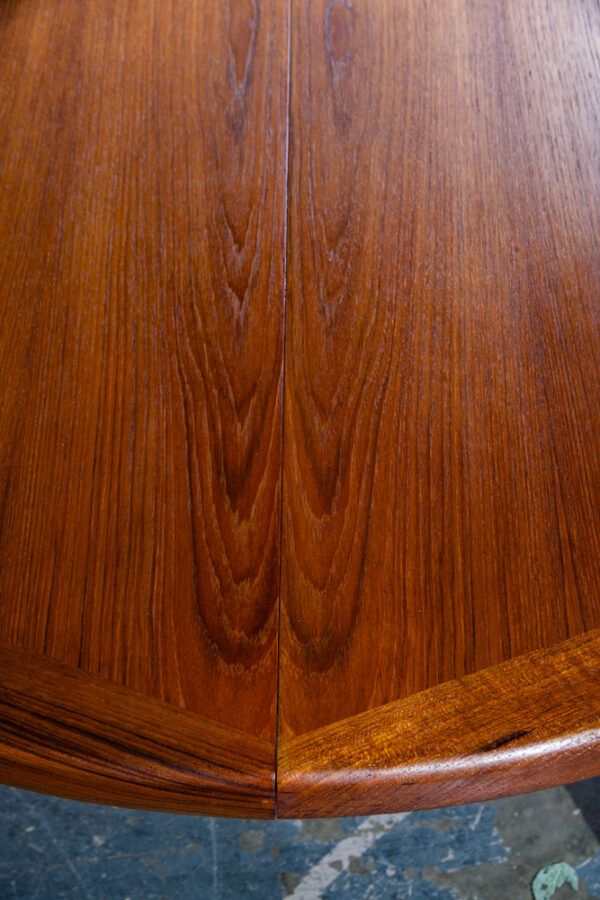 Mid Century Danish Modern Dining Table Round Teak Vejle Stole Expanding Leaf x2 MCM Restored Demark Kitchen Vintage - Image 10