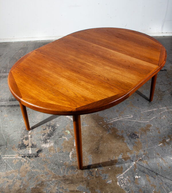 Mid Century Danish Modern Dining Table Round Teak Vejle Stole Expanding Leaf x2 MCM Restored Demark Kitchen Vintage - Image 2