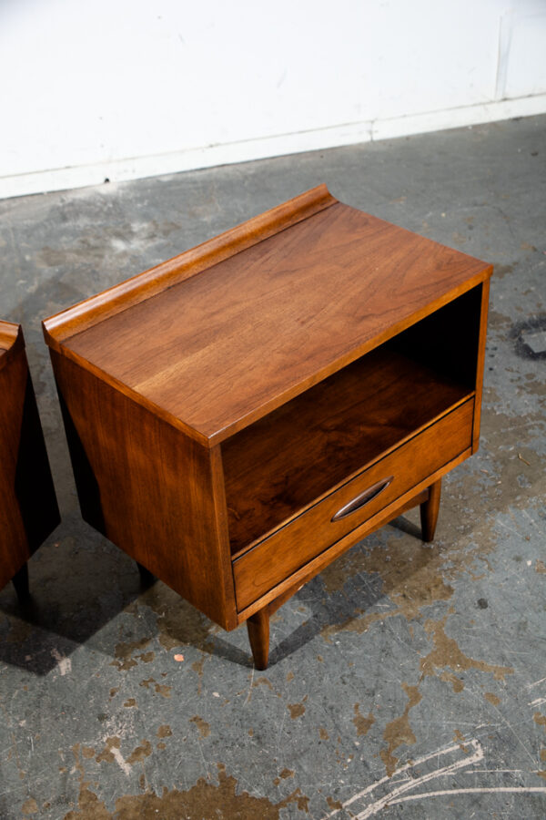 Mid Century Modern Nightstands End Side Tables Broyhill Sculptra Drawer Vintage Mcm - Image 9
