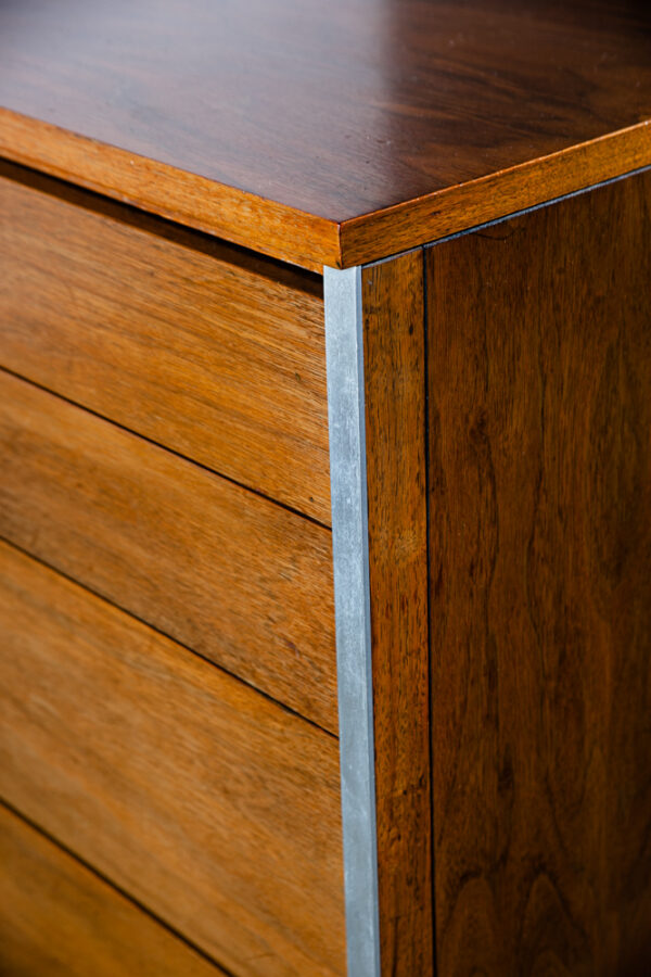 Mid Century Modern Highboy Dresser Paul Mccobb Calvin Furniture Co. Walnut 6 Drawer Vintage Metal - Image 8