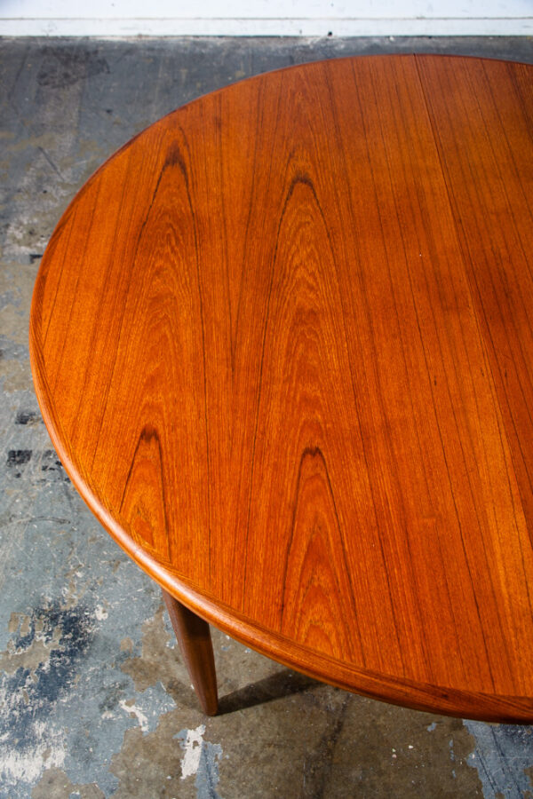 Mid Century Danish Modern Dining Table G plan Ib Kofod Larsen Oval Teak Fresco Accordion Leaf Extension - Image 10