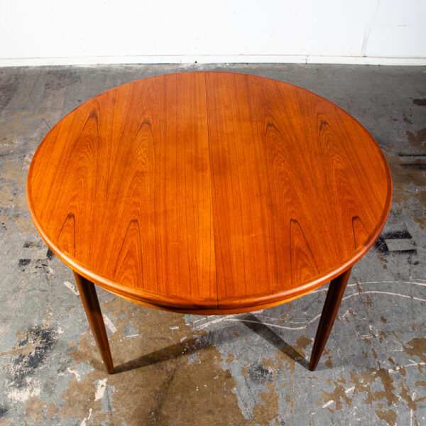 Mid Century Danish Modern Dining Table G plan Ib Kofod Larsen Oval Teak Fresco Accordion Leaf Extension - Image 2