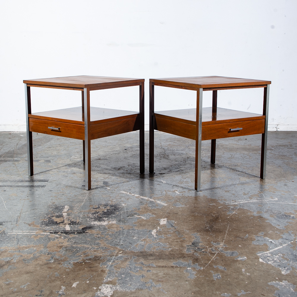 Mid Century Modern Nightstand End Tables Pair Paul McCobb Calvin Linear Walnut