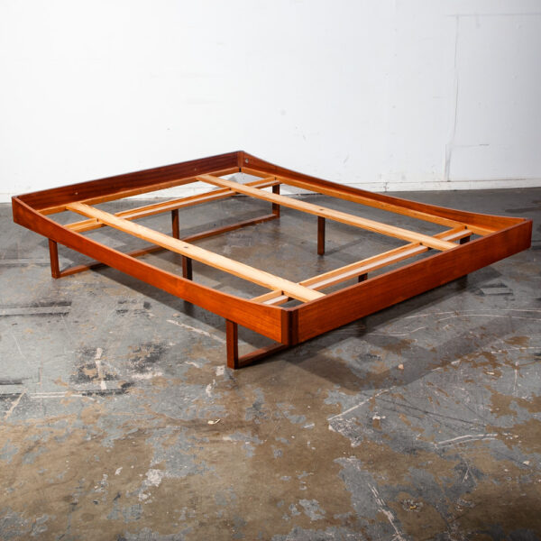 Mid Century Danish Modern Bed Frame Queen Size Teak Floating Denmark Design MCM - Image 5