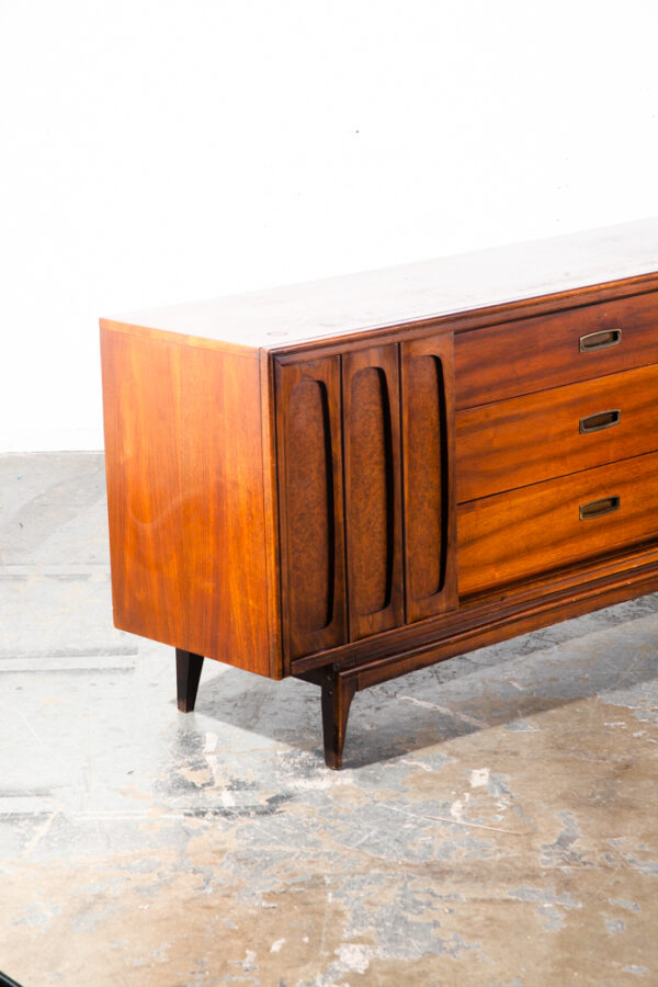 Mid Century Modern Dresser Credenza Kent Coffey 9 Drawer Sculpted Walnut Vintage Danish Large Wide Media Sliding Doors - Image 8