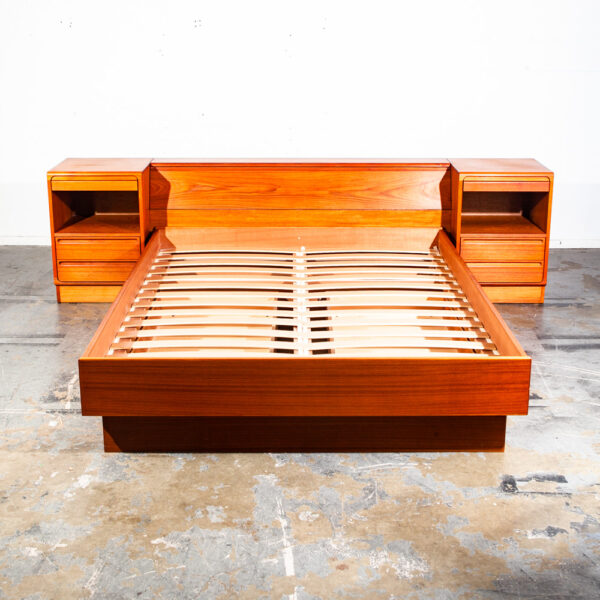 Mid Century Danish Modern Headboard Bed Frame Torring Teak Nighstands Queen Denmark Drawers