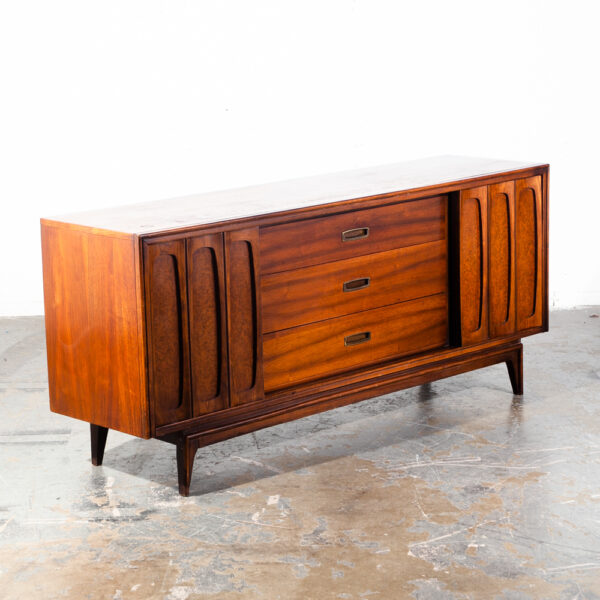 Mid Century Modern Dresser Credenza Kent Coffey 9 Drawer Sculpted Walnut Vintage Danish Large Wide Media Sliding Doors - Image 3