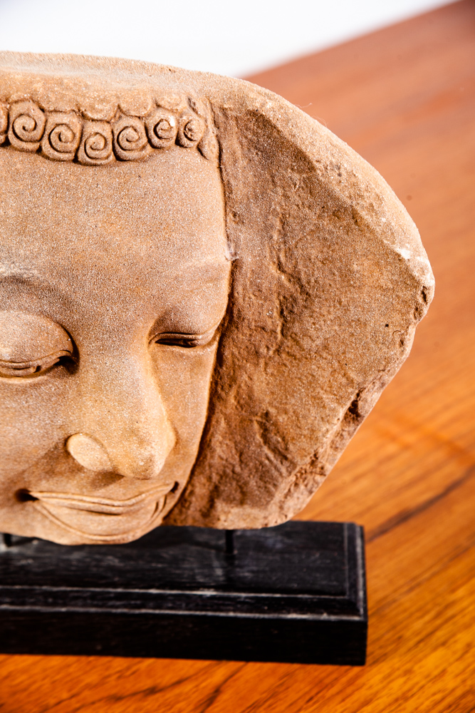 Mid Century Modern Sculpture Art Stone Sculpted Face on Wood Vintage Original Portrait Abstract - Image 4