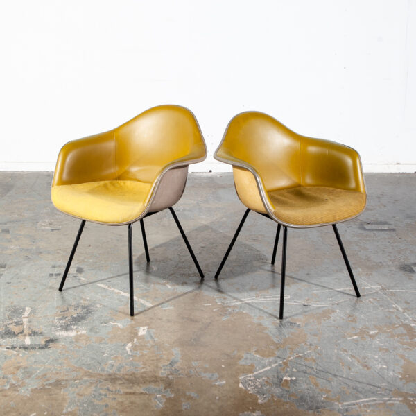 Mid Century Modern Shell Chairs 2 Fiberglass Herman Miller Eames Mustard Yellow Arm Set Armchair DAX H Base