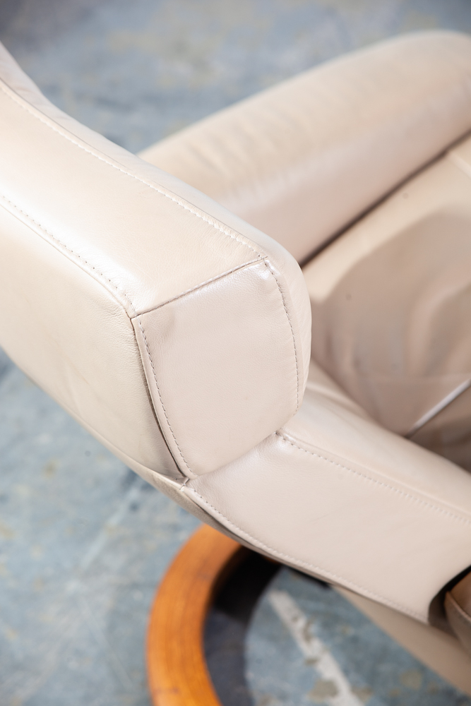 Mid Century Danish Modern Lounge Chair Ekornes Stressless Tan Ottoman Recliner Denmark Norway Norweigan Vintage Armchair - Image 6