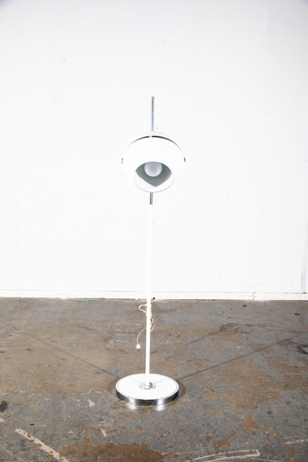 Mid Century Modern Floor Lamp Eyeball Orb Sonneman Lightolier White Space Age Adjustable Vintage Light Lighting - Image 4