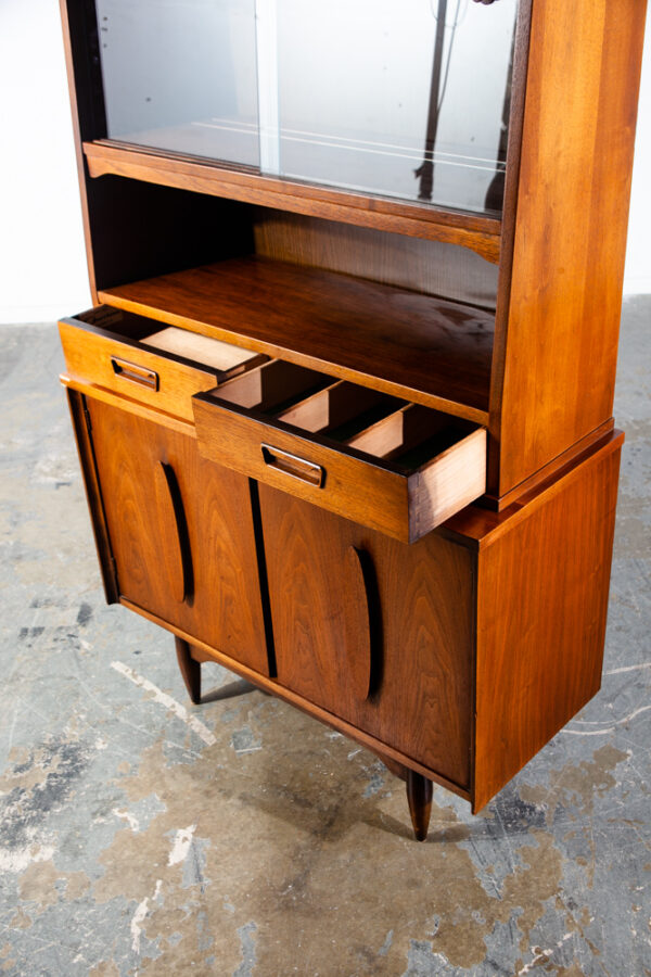 Do Cabinet Makers Make Furniture