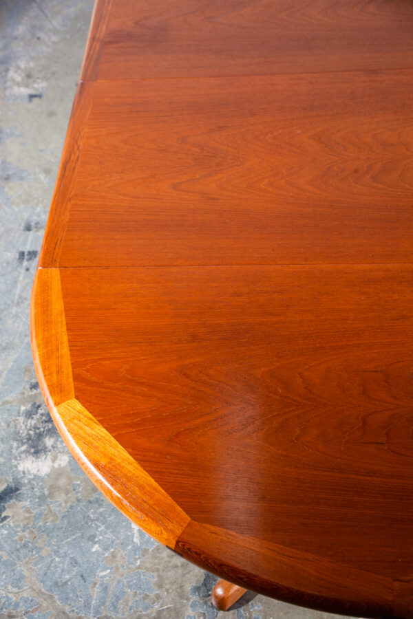 Mid Century Danish Modern Dining Table Benny Linden Teak Expanding Leaf x2 Round Denmark Expansion Oval - Image 6