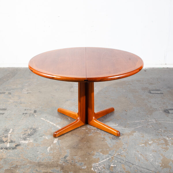 Mid Century Danish Modern Dining Table Benny Linden Teak Expanding Leaf x2 Round Denmark Expansion Oval - Image 4