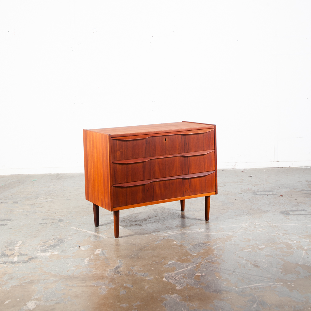 Mid Century Danish Modern Chest Drawers Dresser 3 drawer Solid Teak Wood Gunnar Nielsen Tibergaard Mcm Denmark - Image 5