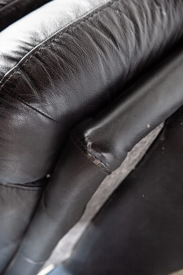 Mid Century Post Modern Leather Sofa Couch Settee Natuzzi Italy Black Full Grain Vintage Italian Modernist - Image 12